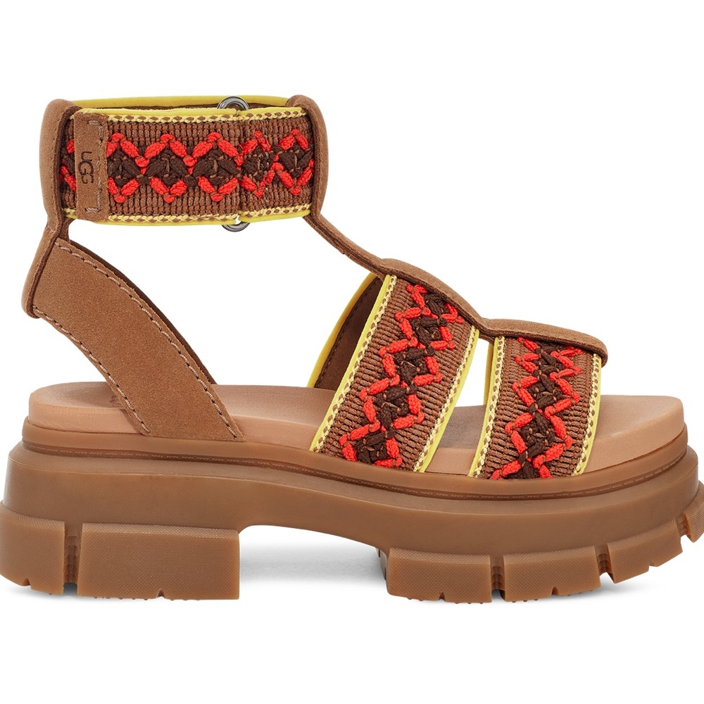 UGG‼️ ASHTON HERITAGE BRAID PLATFORM